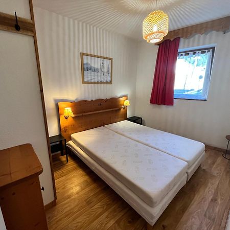 Charmant Appartement Confortable Pour 6 Personnes 40M2 Pied Pistes, Piscine, Wifi, Parking شاروس المظهر الخارجي الصورة