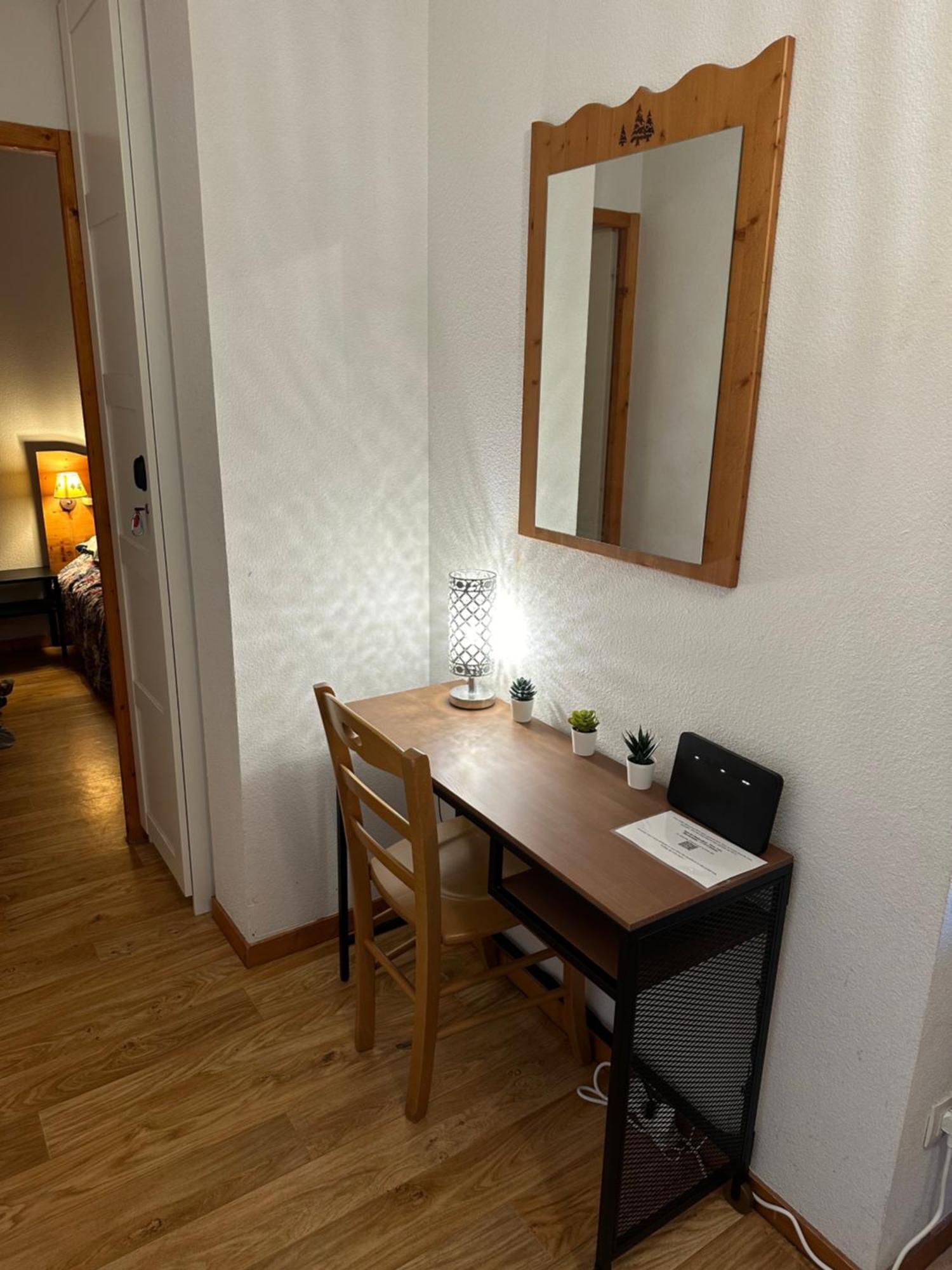 Charmant Appartement Confortable Pour 6 Personnes 40M2 Pied Pistes, Piscine, Wifi, Parking شاروس المظهر الخارجي الصورة
