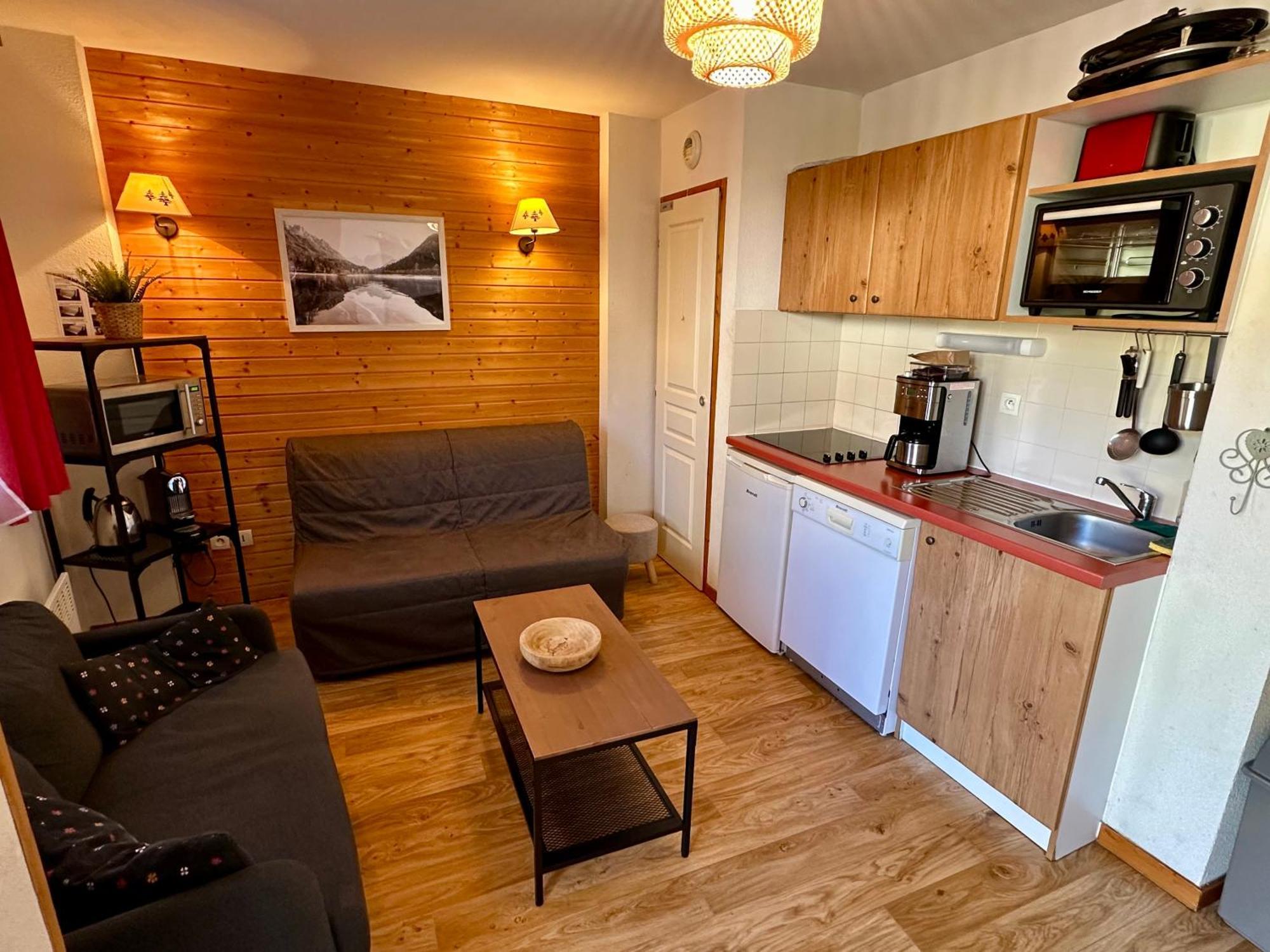Charmant Appartement Confortable Pour 6 Personnes 40M2 Pied Pistes, Piscine, Wifi, Parking شاروس المظهر الخارجي الصورة